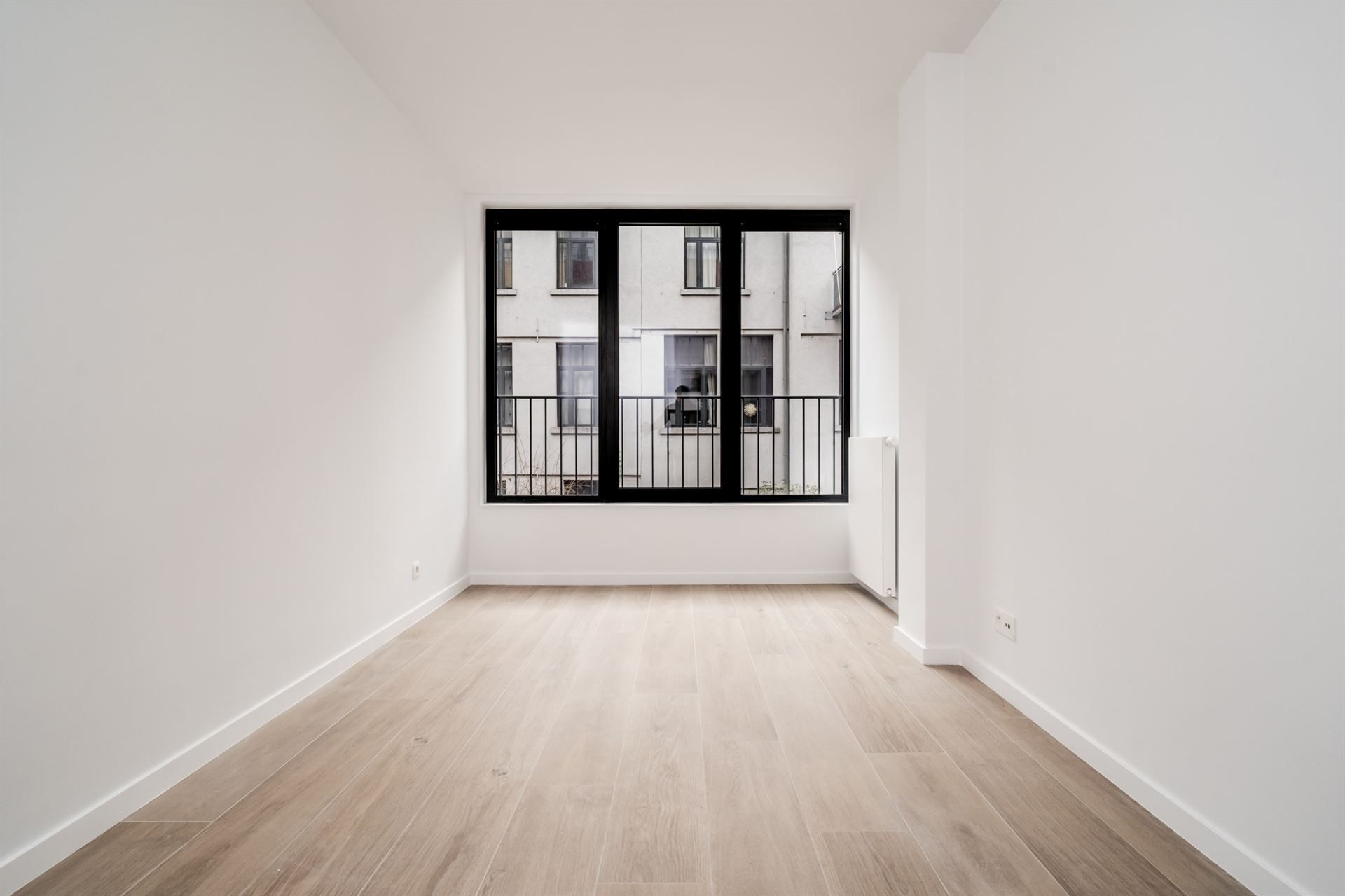 Prachtige nieuwe 2 slpk duplex met binnenplaats/terras ! foto 13