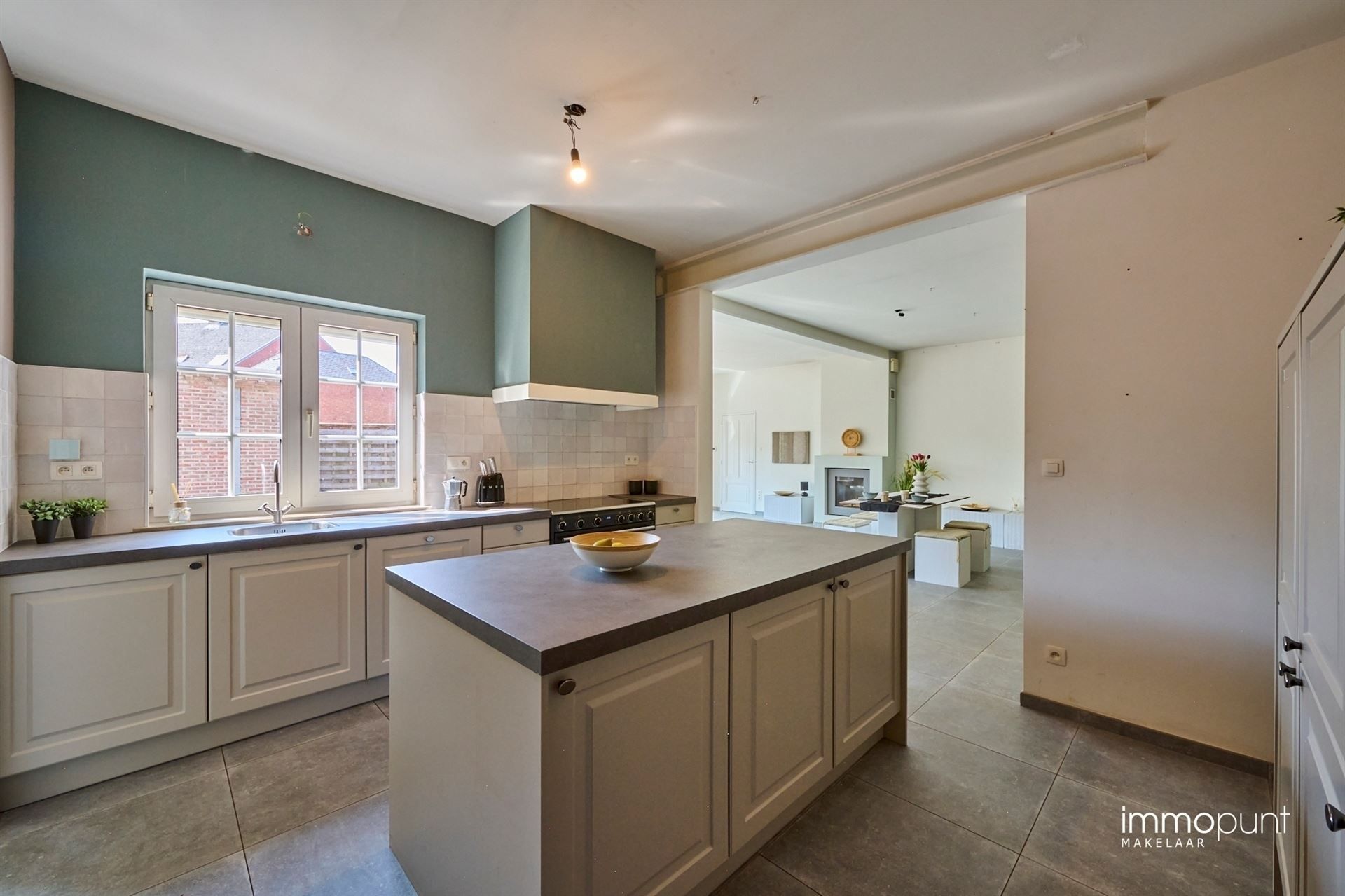 Handelspand met woonst foto 17