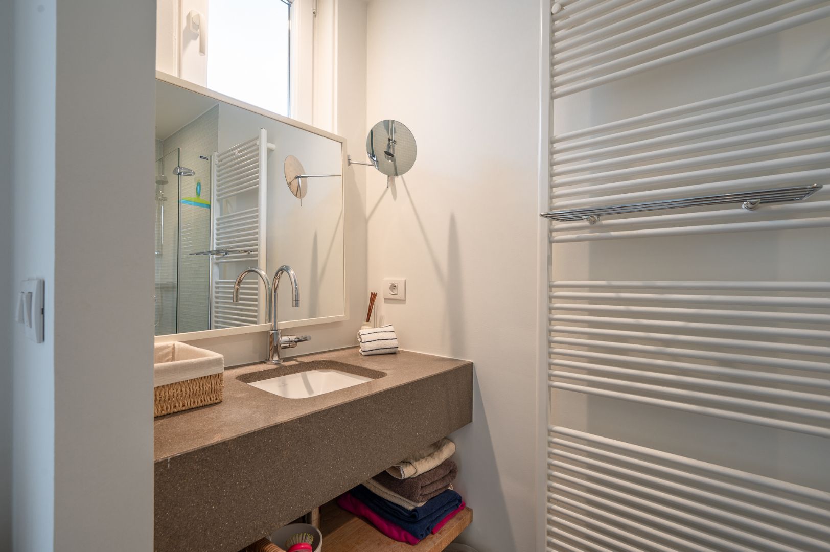 Instapklaar appartement met zijdelings zeezicht foto 11