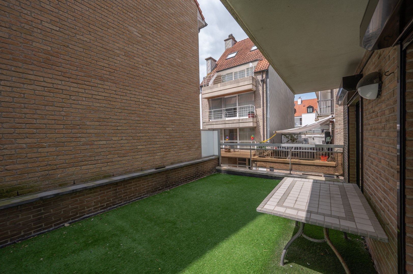 Instapklaar Centraal gelegen appartement foto 14