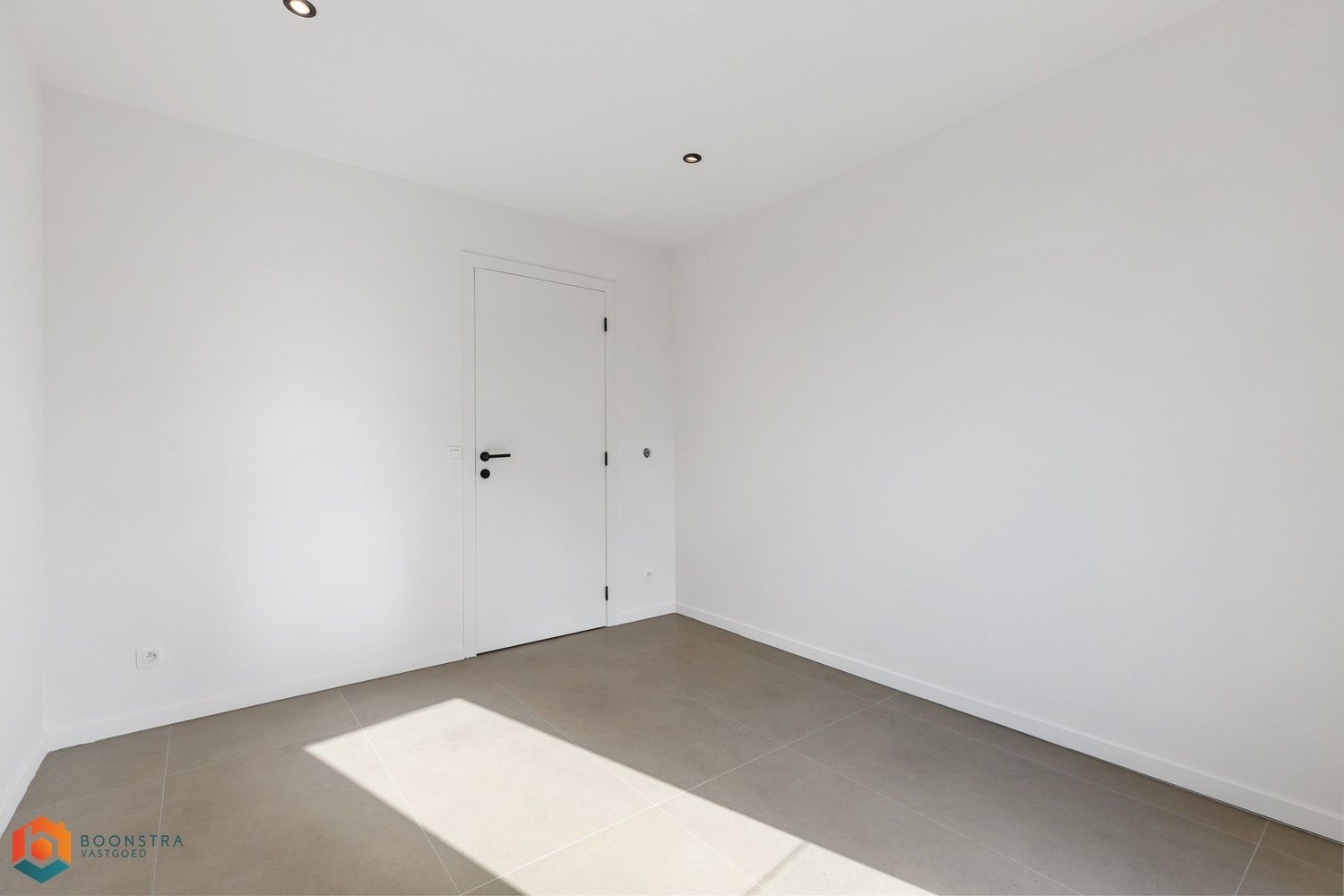 BEN villa met 4 slpkrs en ruime tuin aan 6% BTW foto 19