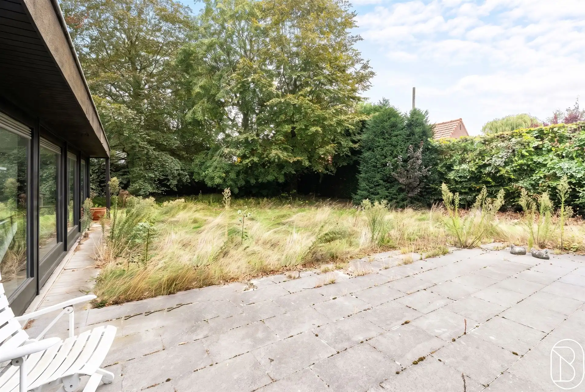 Te renoveren/af te breken villa met vergunning voor 8 app. foto 19