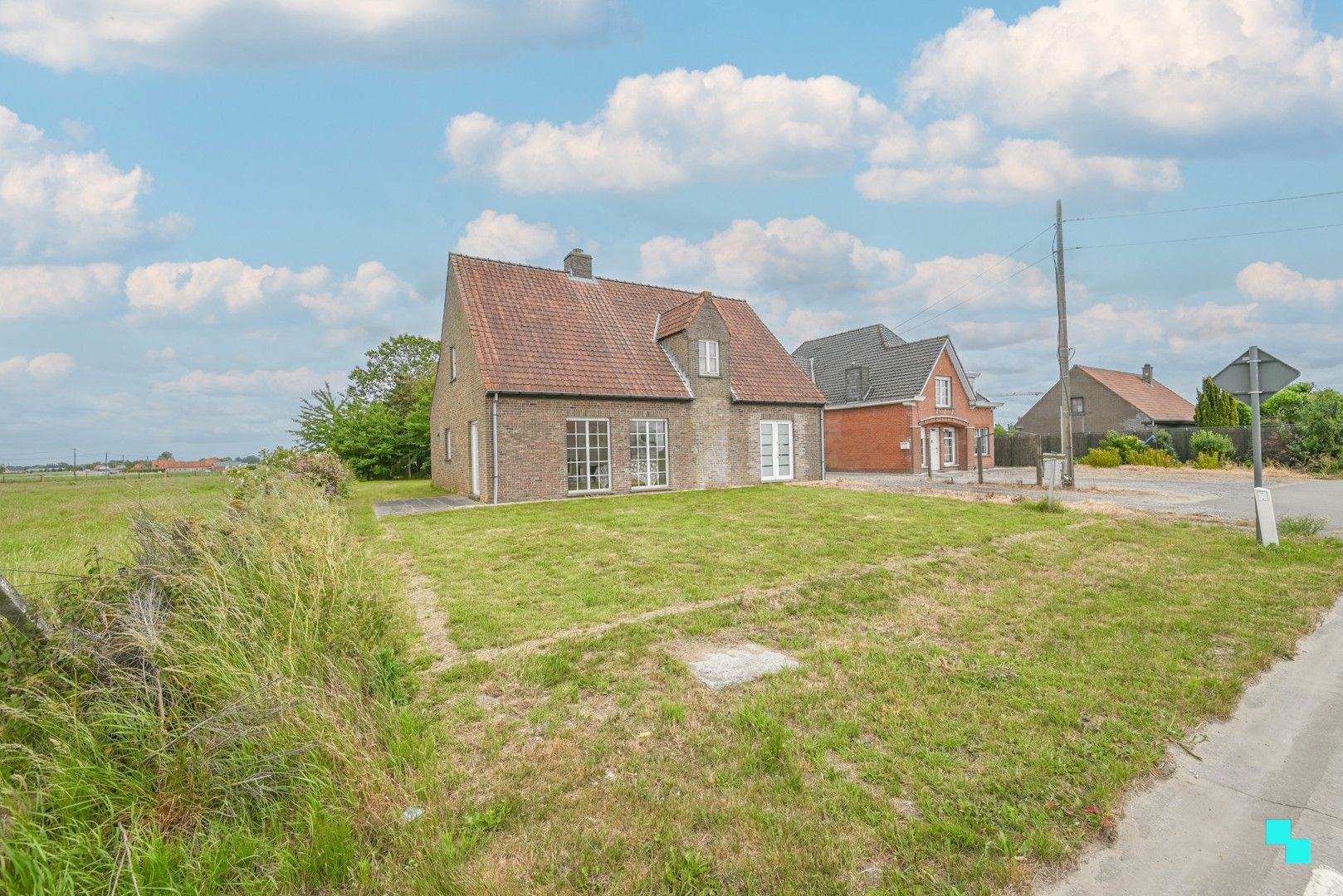 Vrijstaande woning op perceel van 1.003m² op grens Ingelmunster, Meulebeke, Pittem foto 2