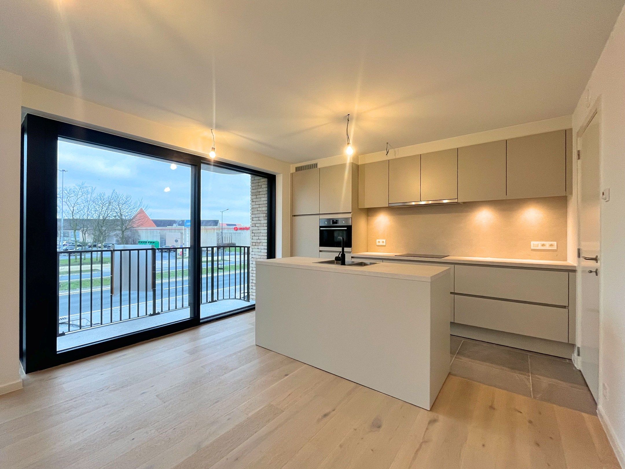 Appartement met 3 kamers en parkeerplaats te Knokke foto 8