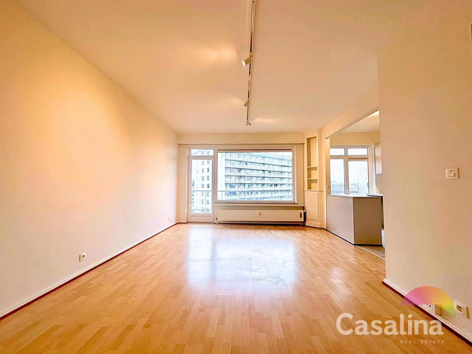 Gerenoveerd 1-slaapkamerappartement met terras foto 3