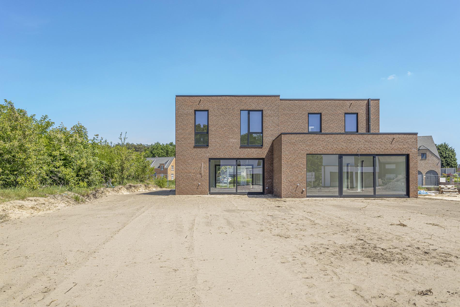 Lot 10 - Nieuwbouwwoning met 3 slpks op wandelafstand van Balen centrum ! foto 2