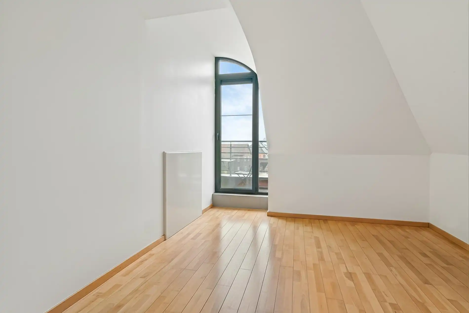 Ruim appartement met dubbele garage en groot terras vlakbij het centrum van Heusden foto 19