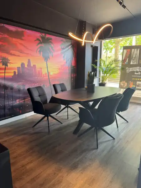 Ruim handelspand van 202m² op toplocatie in het centrum van Genk foto 13