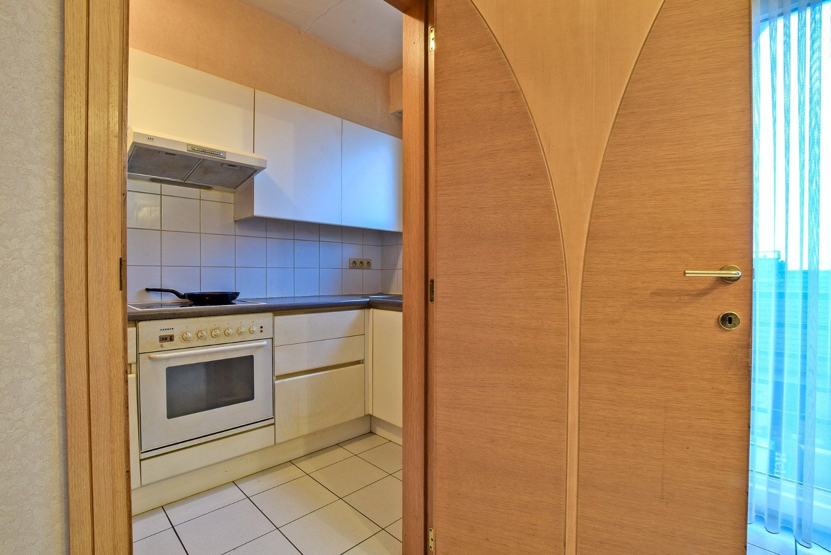 Instapklaar 2-slaapkamer appartement in centrum Diksmuide! foto 5