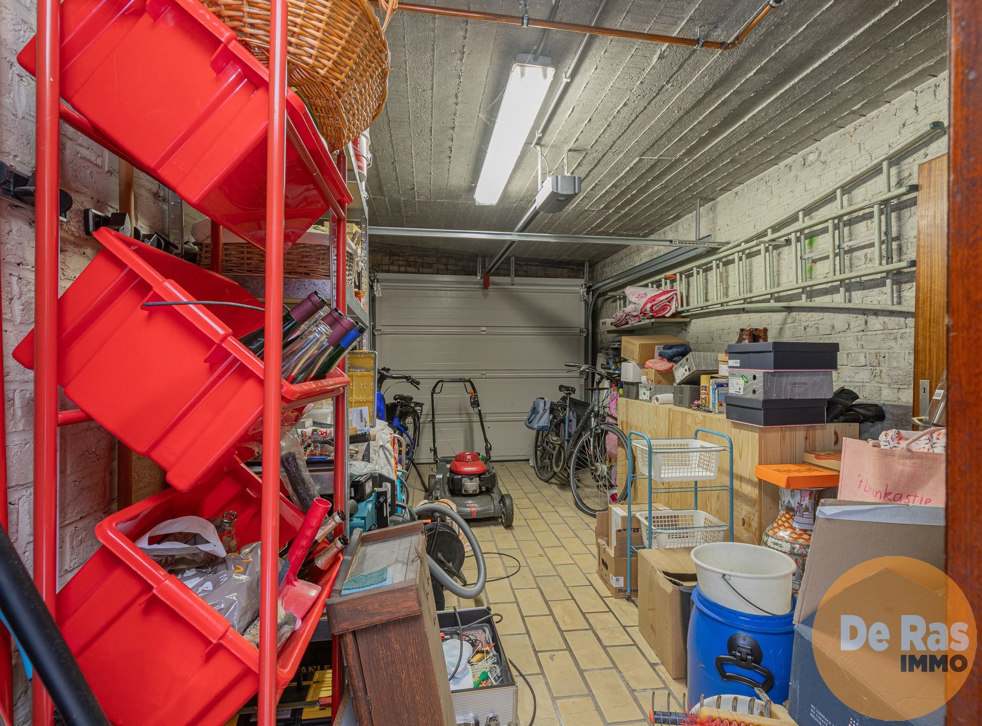 EREMBODEGEM - Ruime gezinswoning aan bosrand. foto 13