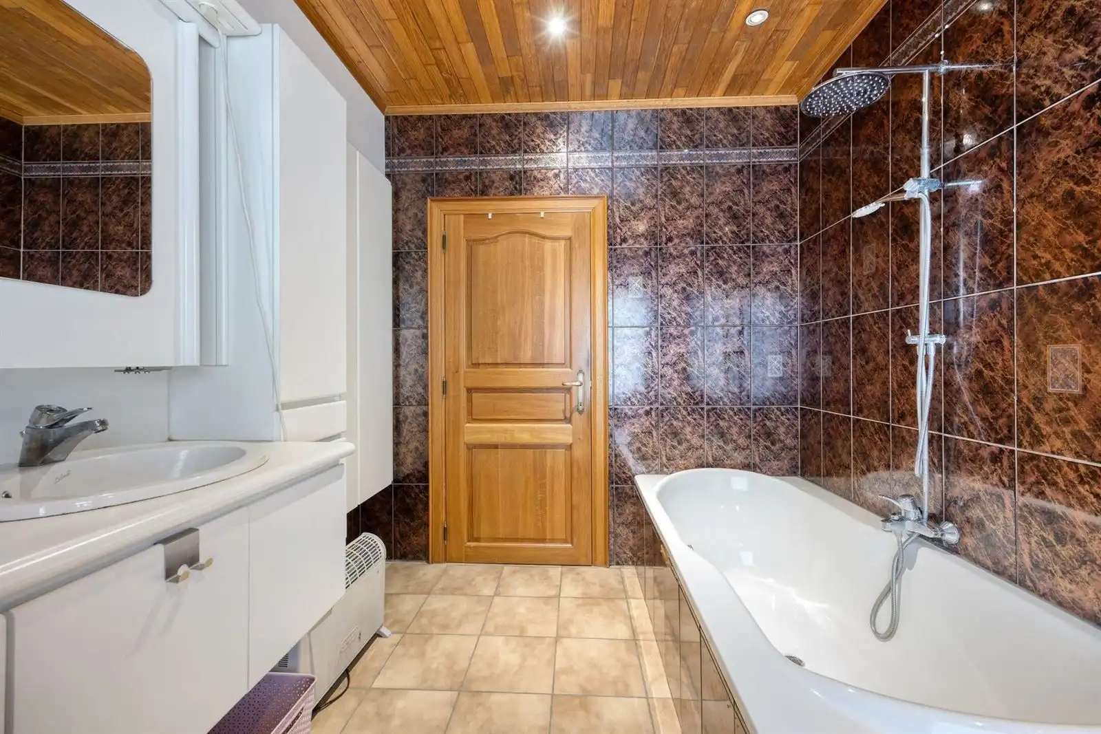 Loods met woning en loft te koop foto 27