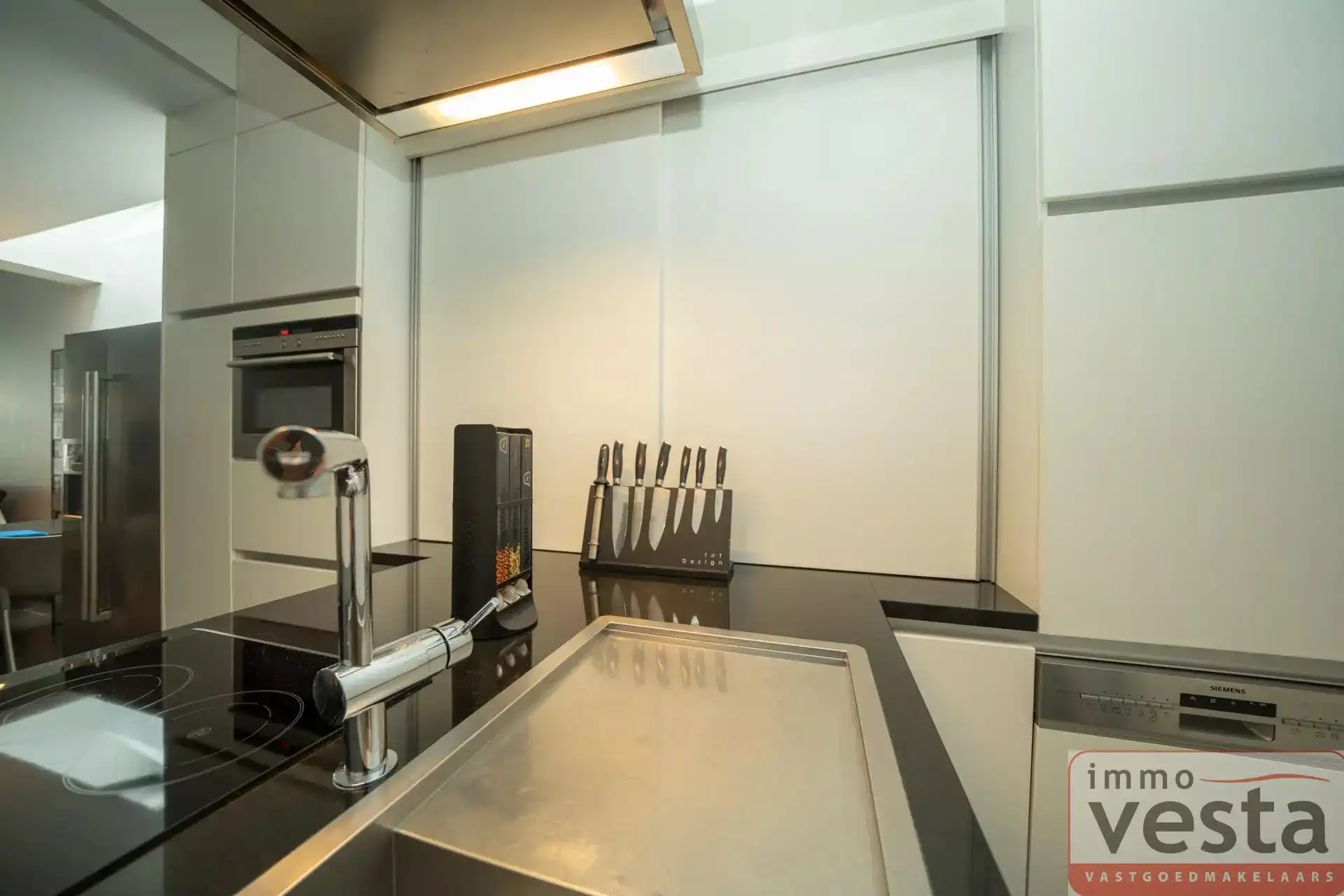 Instapklare rijwoning te huur in Sint-Truiden foto 9