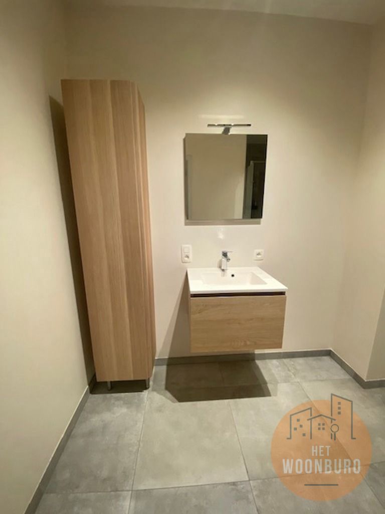 Gelijkvloersappartement met 2 autostaanplaatsen foto 13