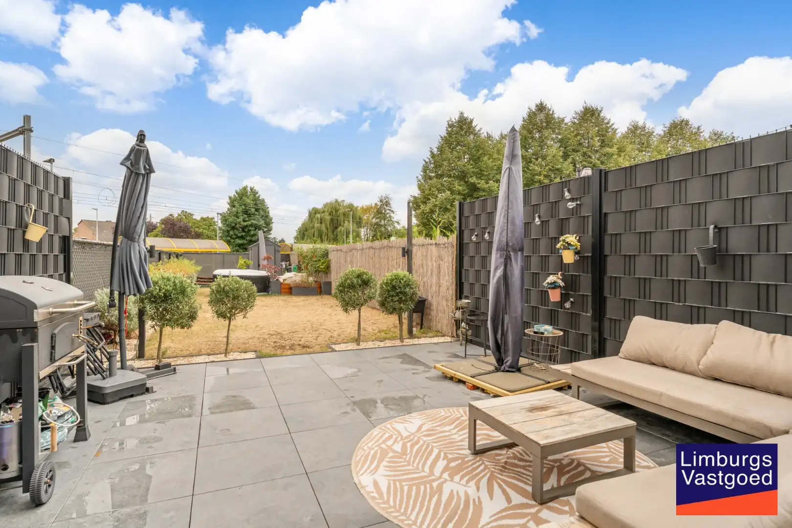 Gelijkvloers appartement (95m²), 2 slpk, ruim terras/tuin, autostaanplaats + kelderberging foto 18