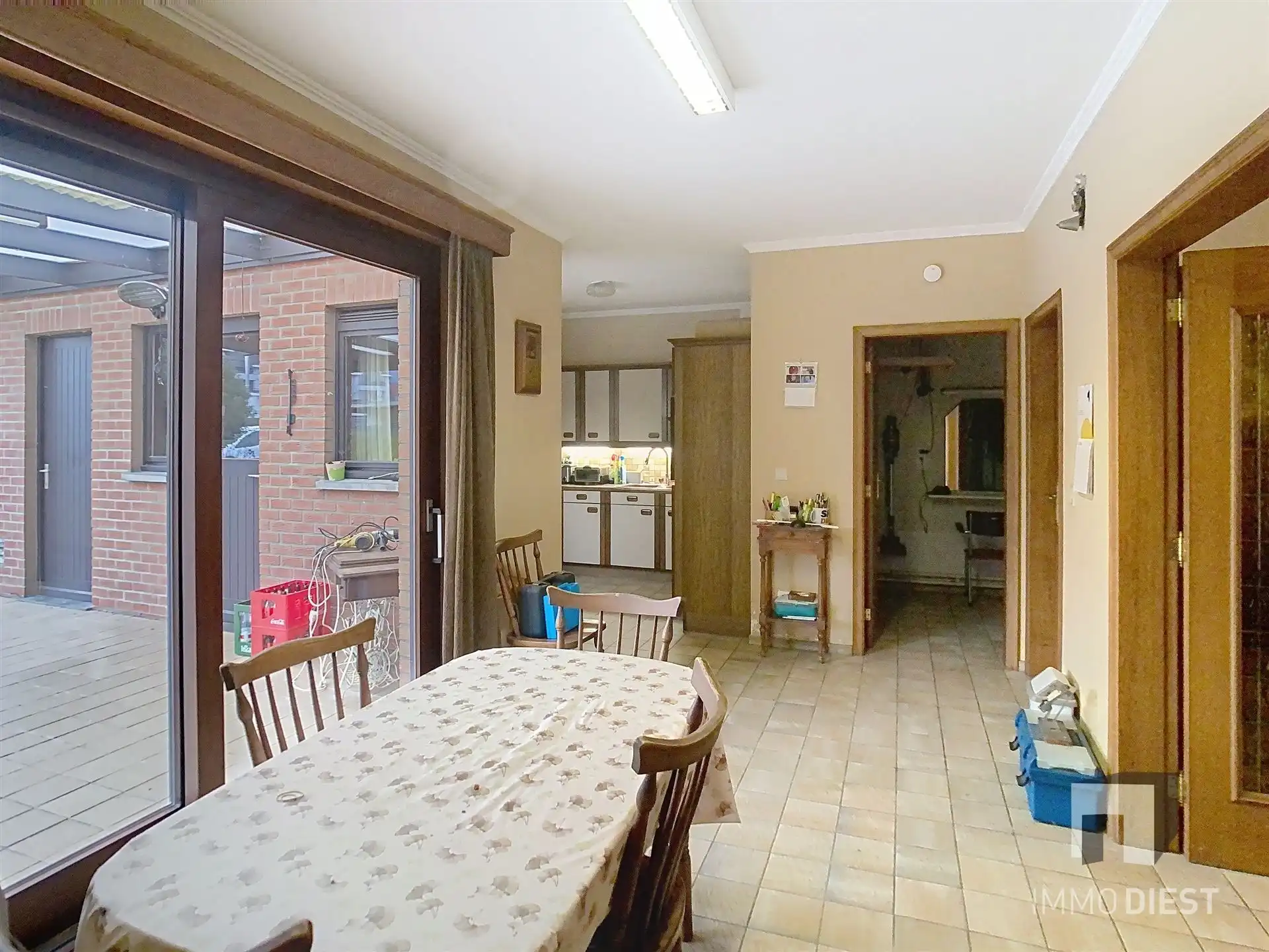 Stevige stadswoning met 4 slaapkamers in centrum Halen  foto 8