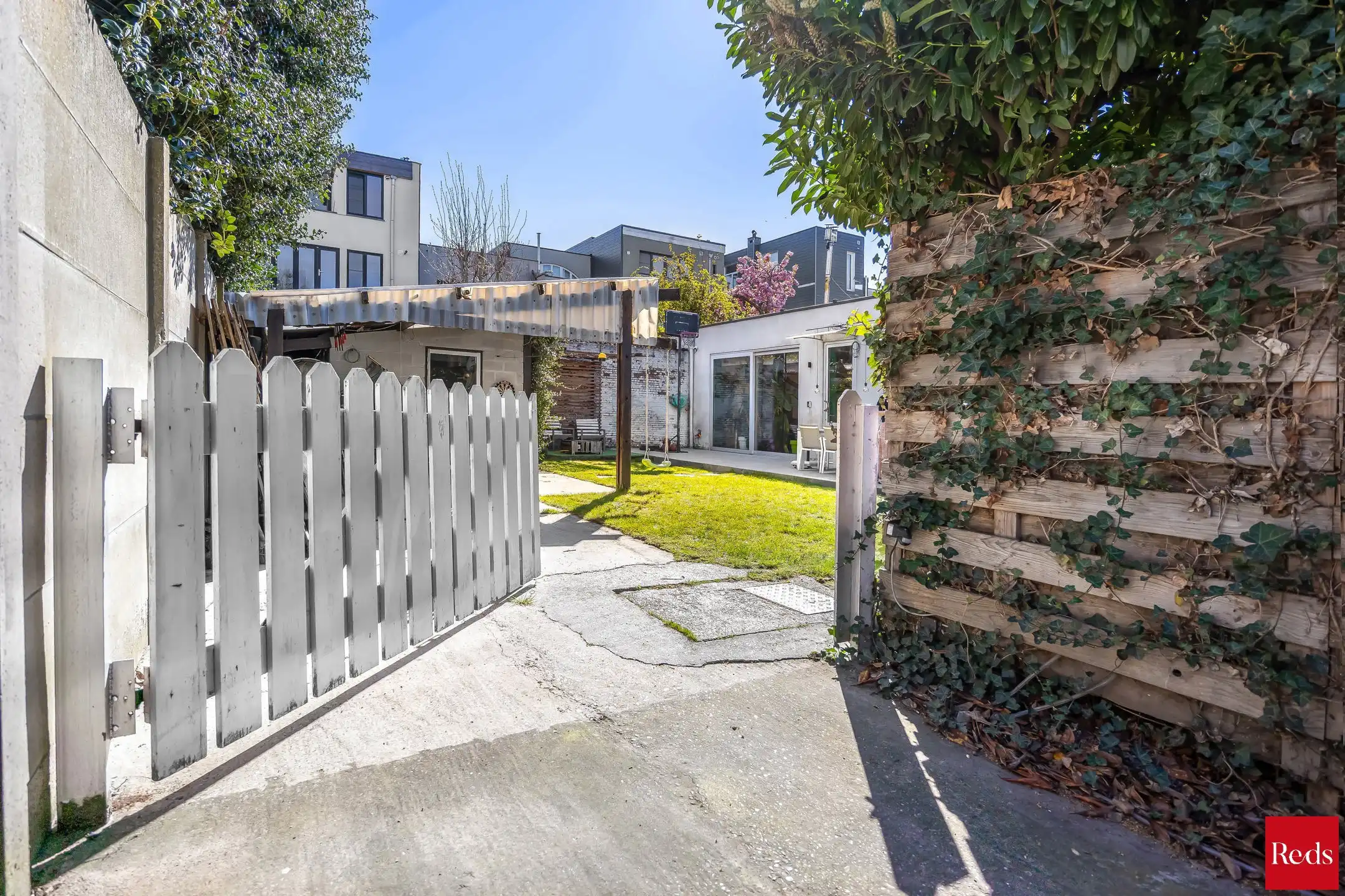 Unieke loftwoning met tuin, parking & privacy in Deurne foto 21