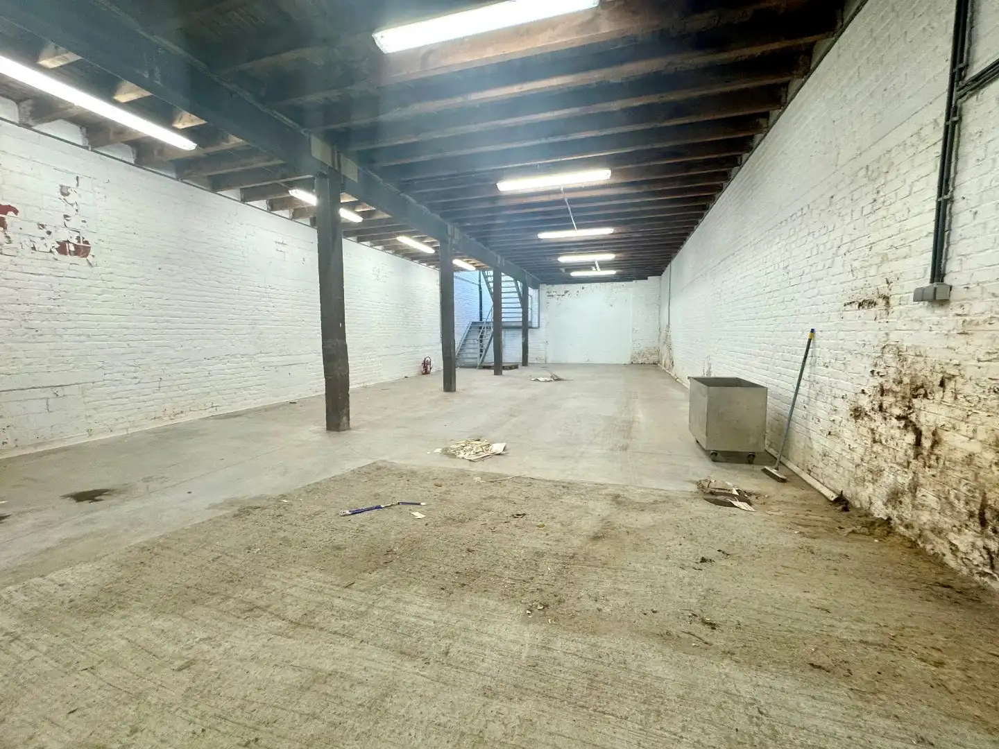 ZEER RUIME OPSLAGRUIMTE foto 3