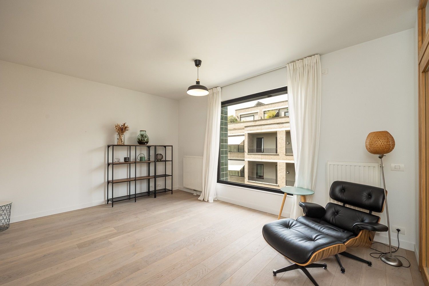 Ruim, gemeubeld appartement met 2 slaapkamers en parkeerplaats op het Eilandje foto 7