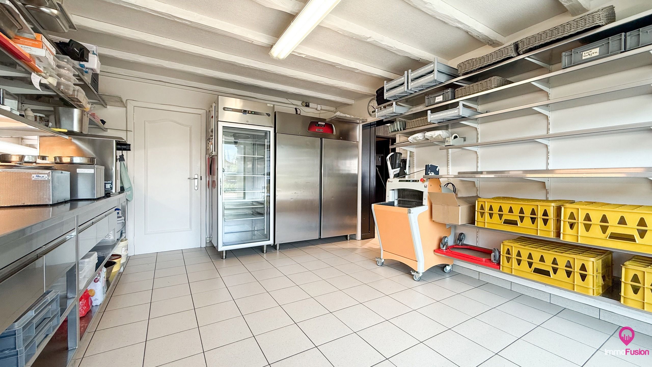 Instapklare bakkerij met woonst in het centrum van Zolder! foto 34