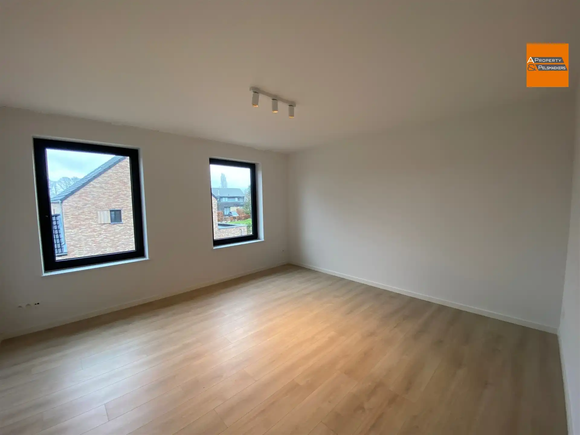 5-Slaapkamerwoning met 3 Badkamers in Everber foto 20