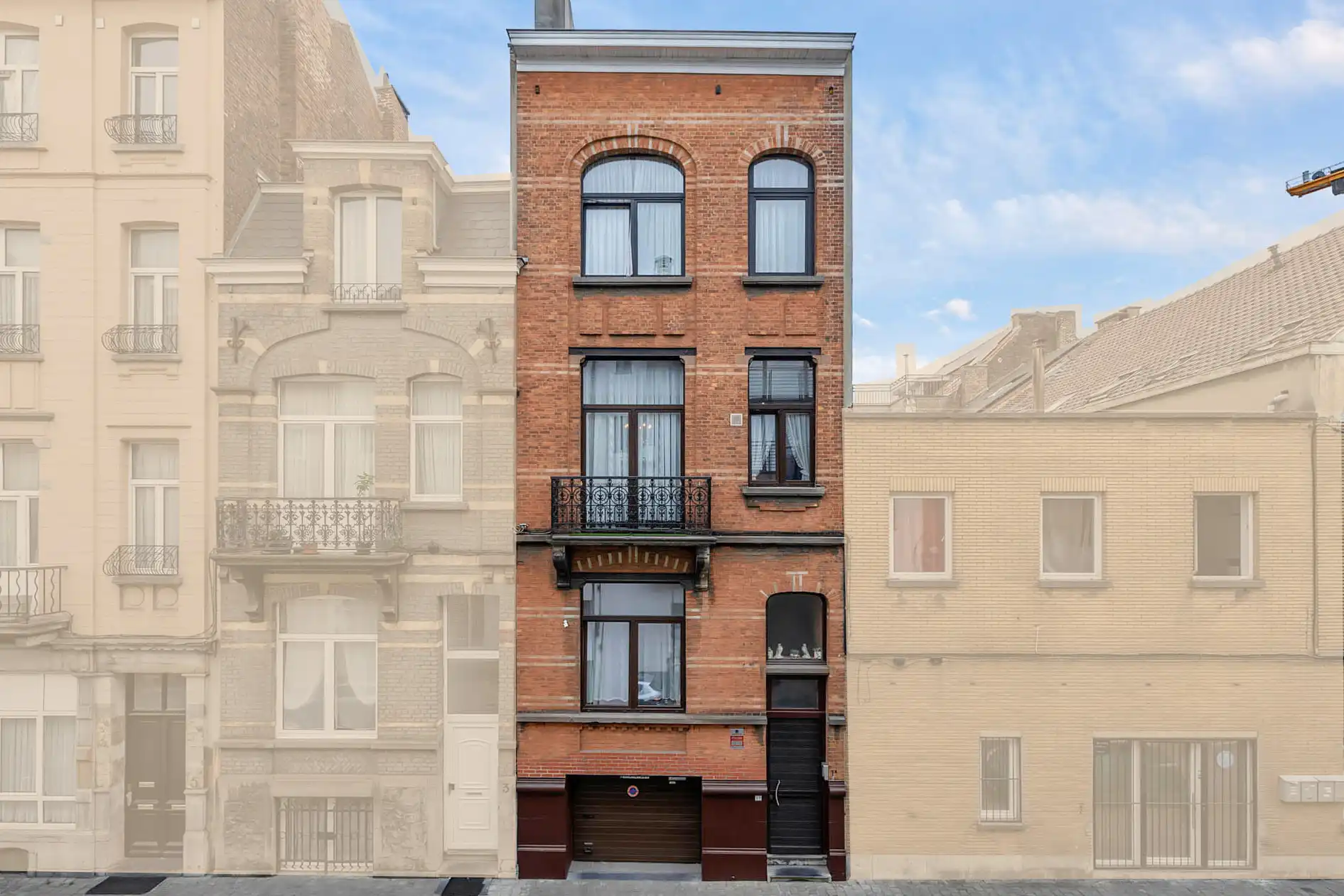 Woning te koop in Anderlecht! foto {{pictureIndex}}