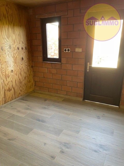 Ruime woning met afzonderlijk appartement op een perceel van 858 m² in Mol. foto 48