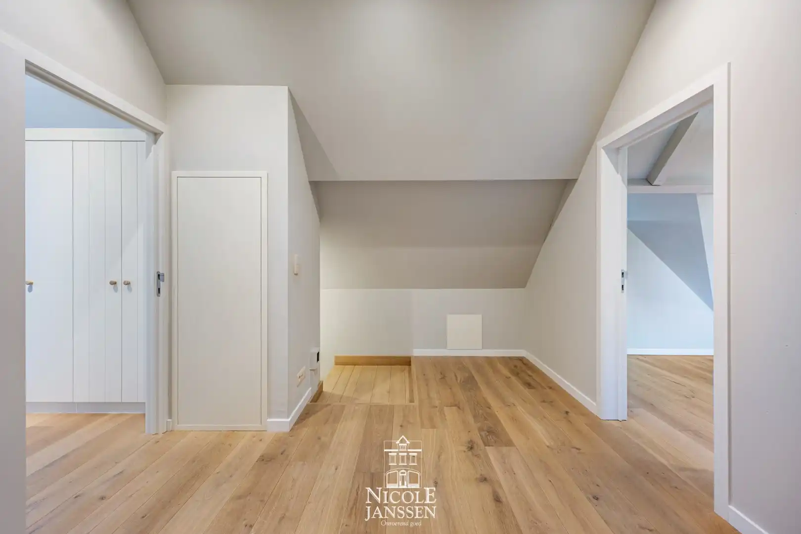 Energiezuinige villa met vijf slaapkamers in een rustige, groene omgeving  foto 34