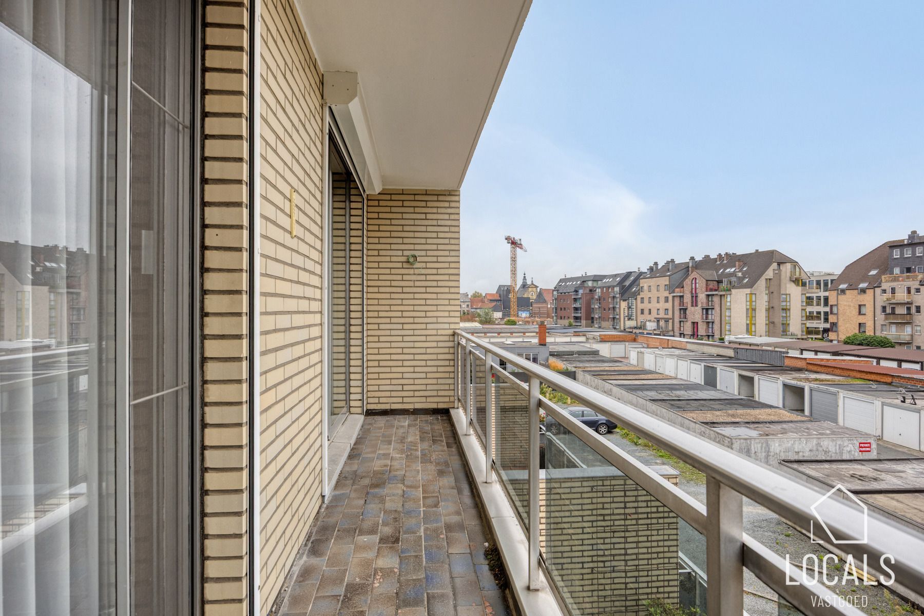 Mooi instapklaar appartement met garagebox in centrum Ninove foto 18