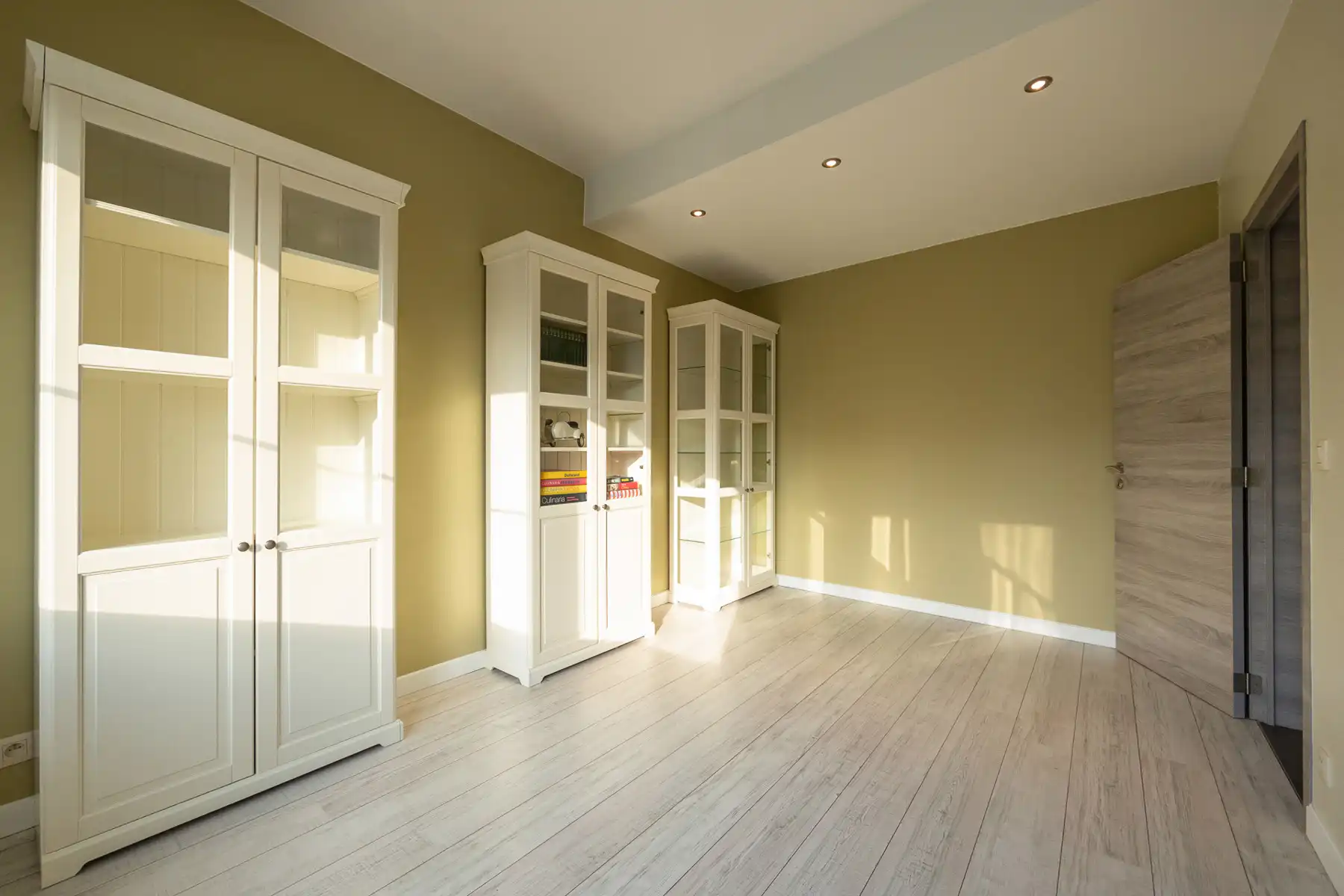 Veelzijdige handelszaak met woonst en topzichtbaarheid foto 27