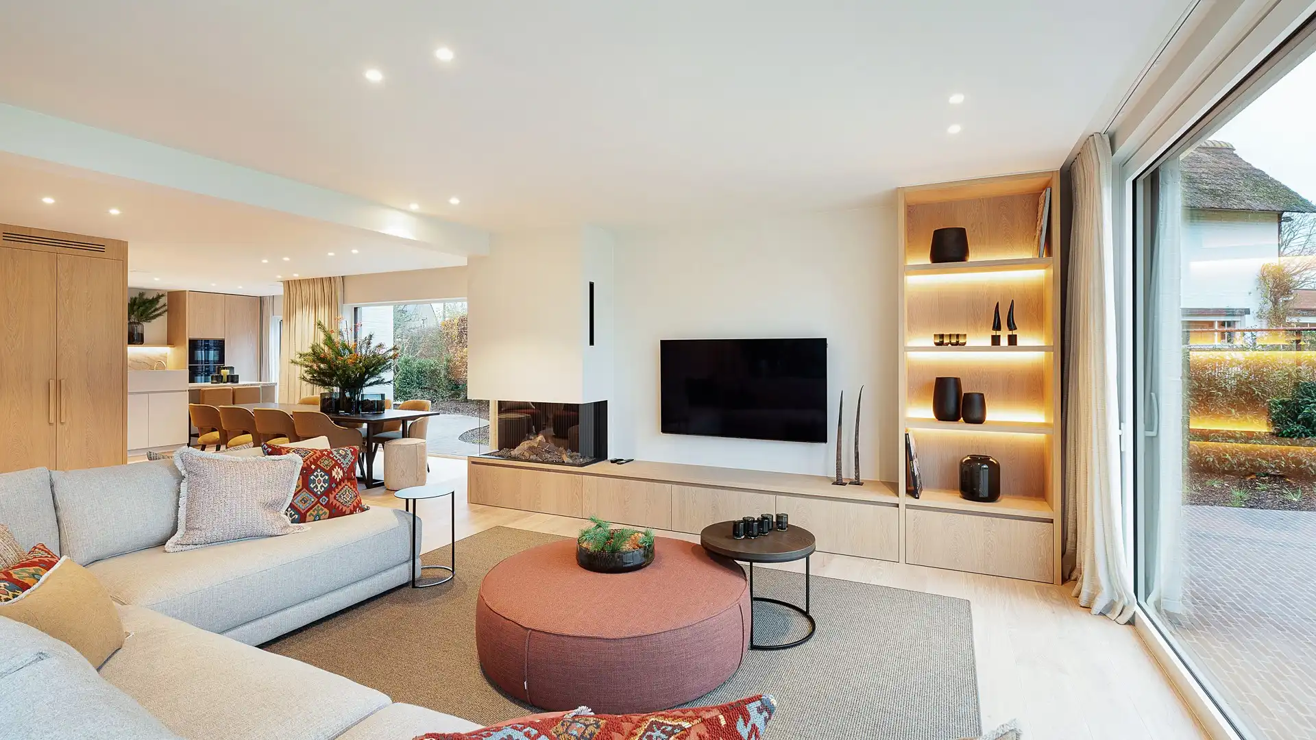 Luxueuze, alleenstaande villa in een residentiële wijk in Knokke met 5 slaapkamers. foto 6