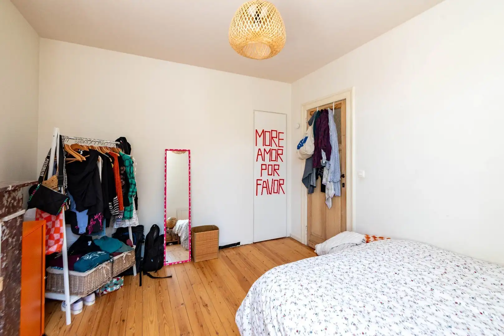 Charmante en veelzijdige woning met studio, 2 slaapkamers foto 17
