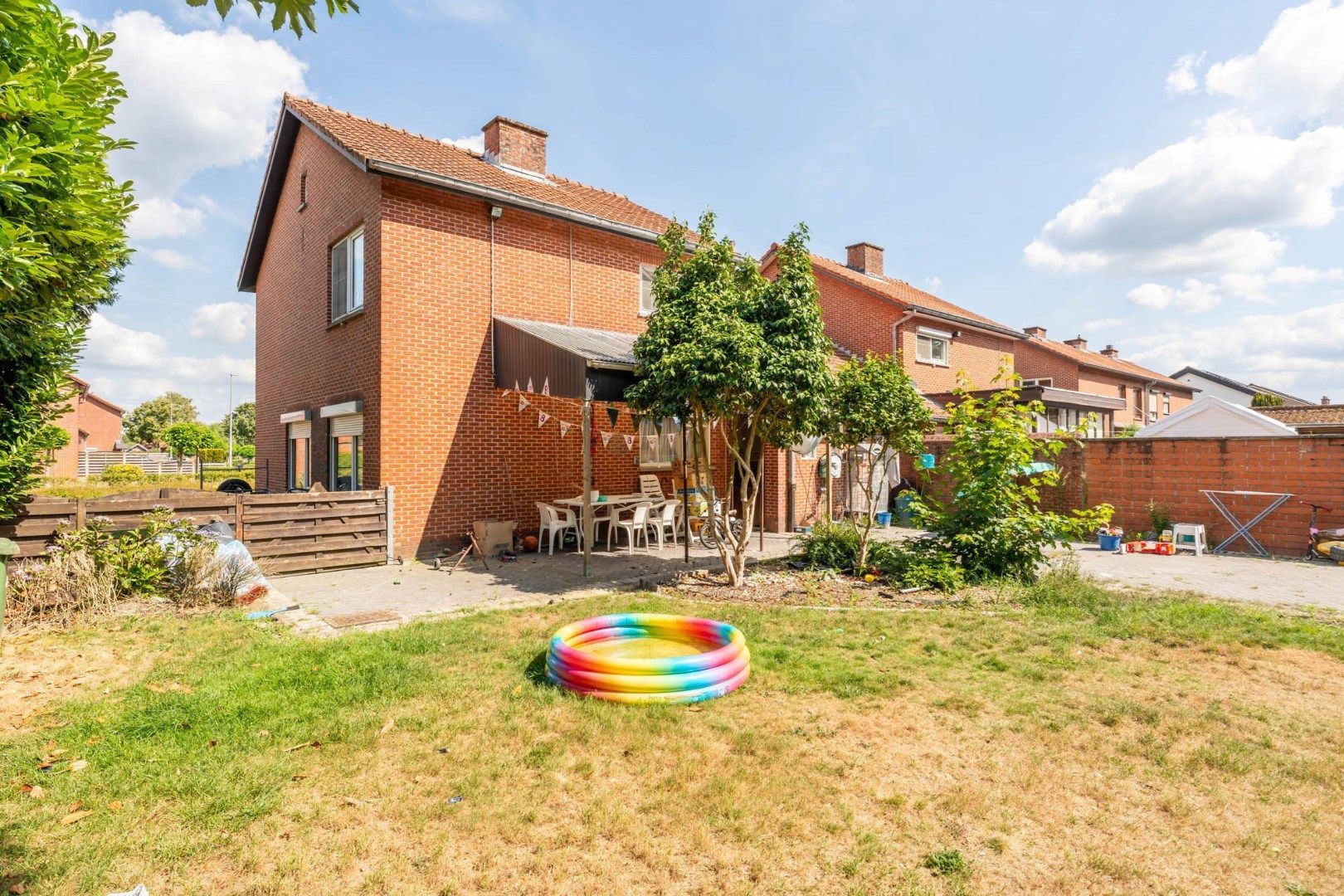Comfortabele, halfvrijstaande woning op perceel van 7a19ca, rustige ligging! foto 22
