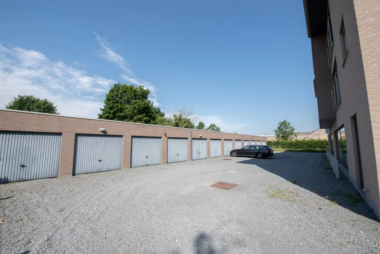Ruim appartement te huur in Anzegem met twee slaapkamers foto 9