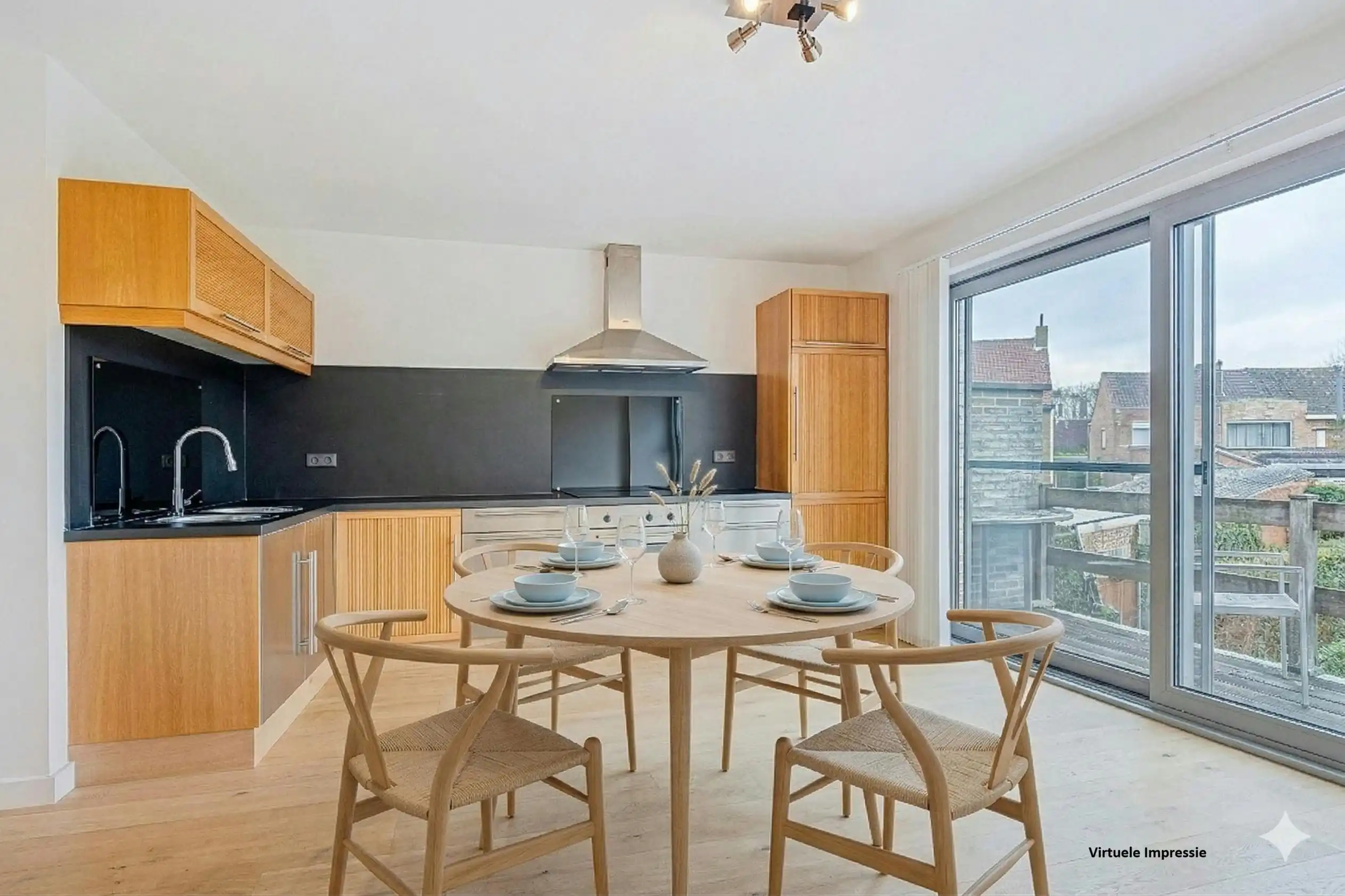 Instapklare bel-etage met 3 slaapkamers en zonnige tuin in hartje Eeklo foto 9