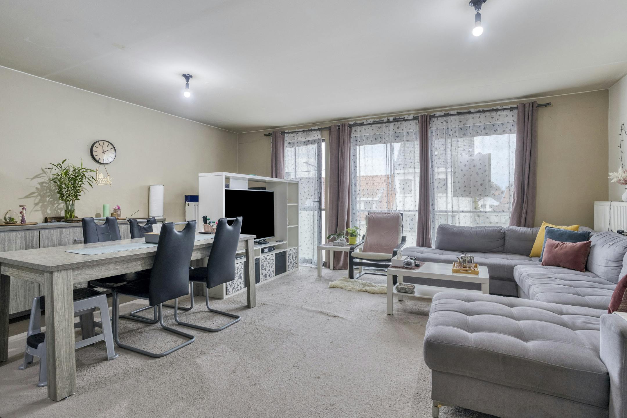 Appartement te koop met 2 slaapkamers te Sint-Andries foto 3