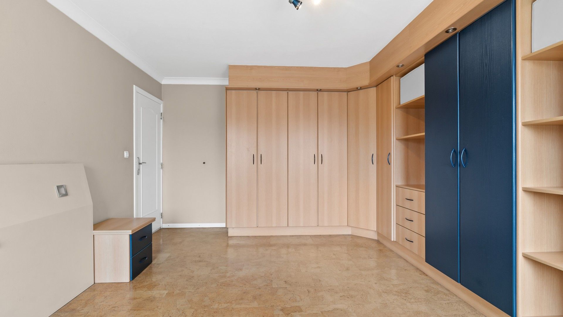 Appartement (215m²) met 4 slpkrs en terras (12m²) in As foto 15