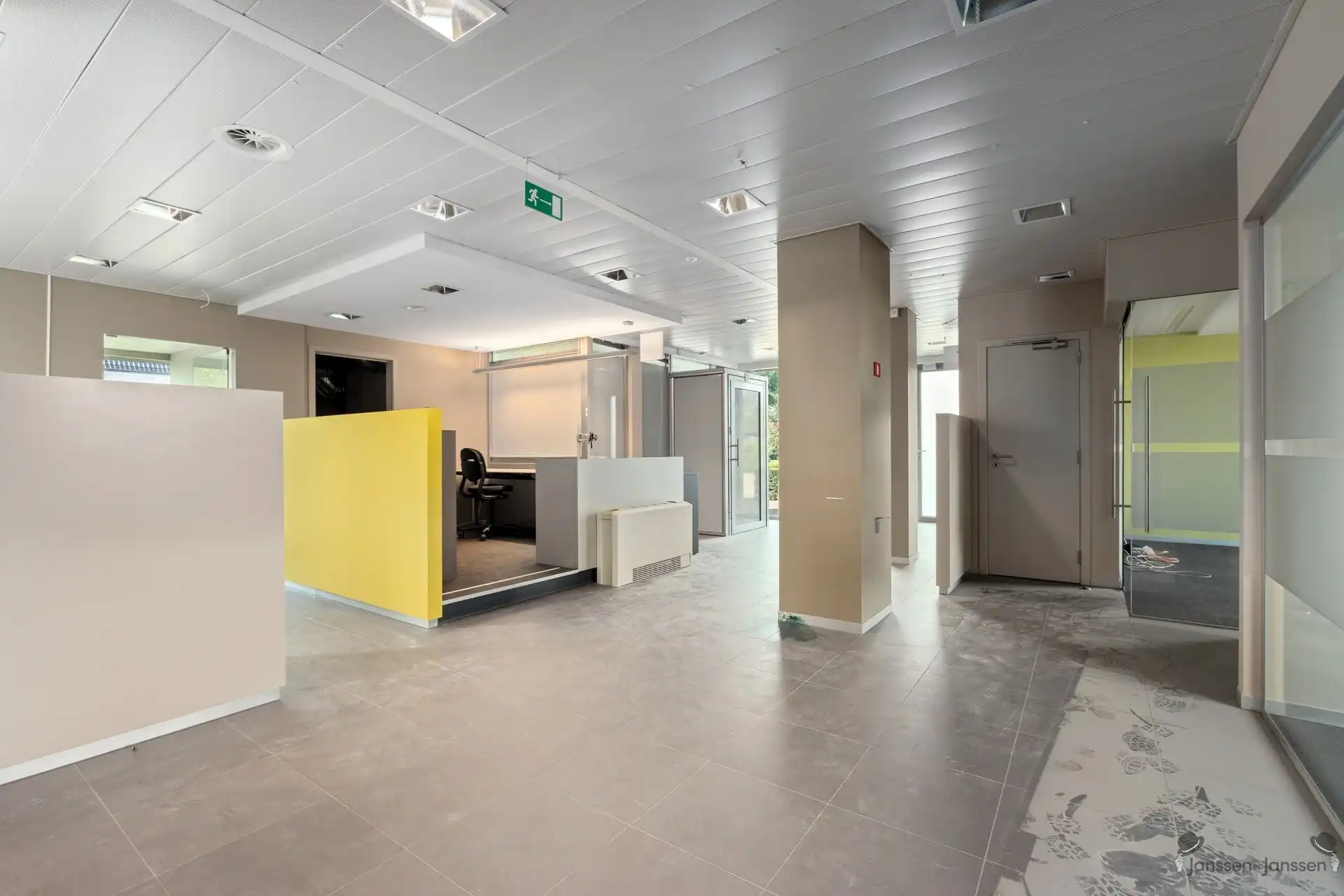 gebouw voor gemengd gebruik foto 11