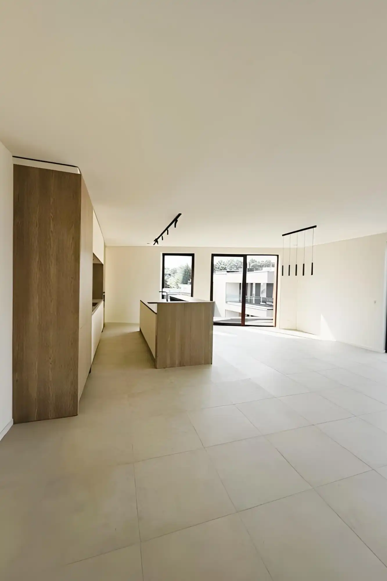 Exclusieve penthouse in residentie Klaver met luxe, ruimte en zon in het hart van Lummen foto 3