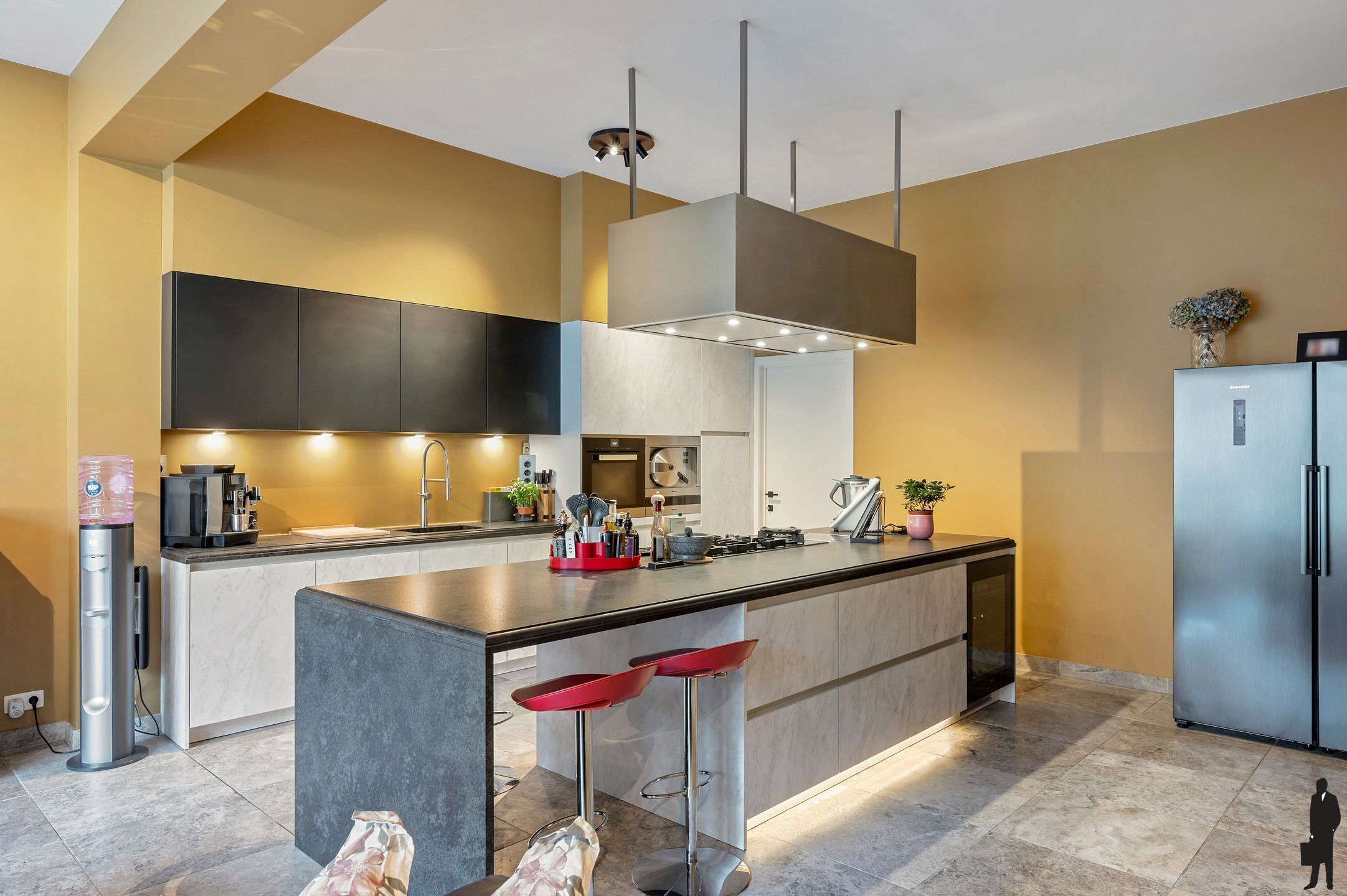 Exclusief gelijkvloers appartement met hoogwaardige afwerking en unieke stadstuin (230m²) foto 9