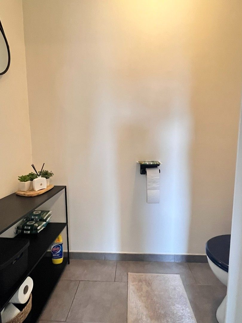 Appartement met 2 slaapkamers, terras en 2 private parkings in de ondergrondse parkeergarage foto 14