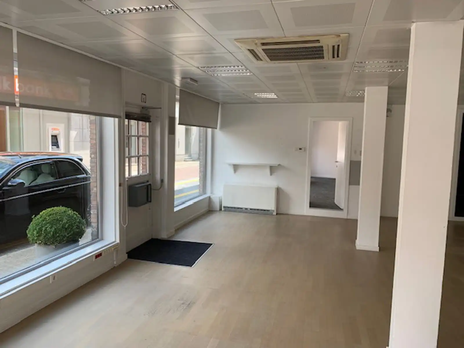 Handelszaak topligging foto 2