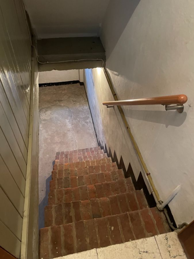 RIJWONING + stadstuin & garage foto 10