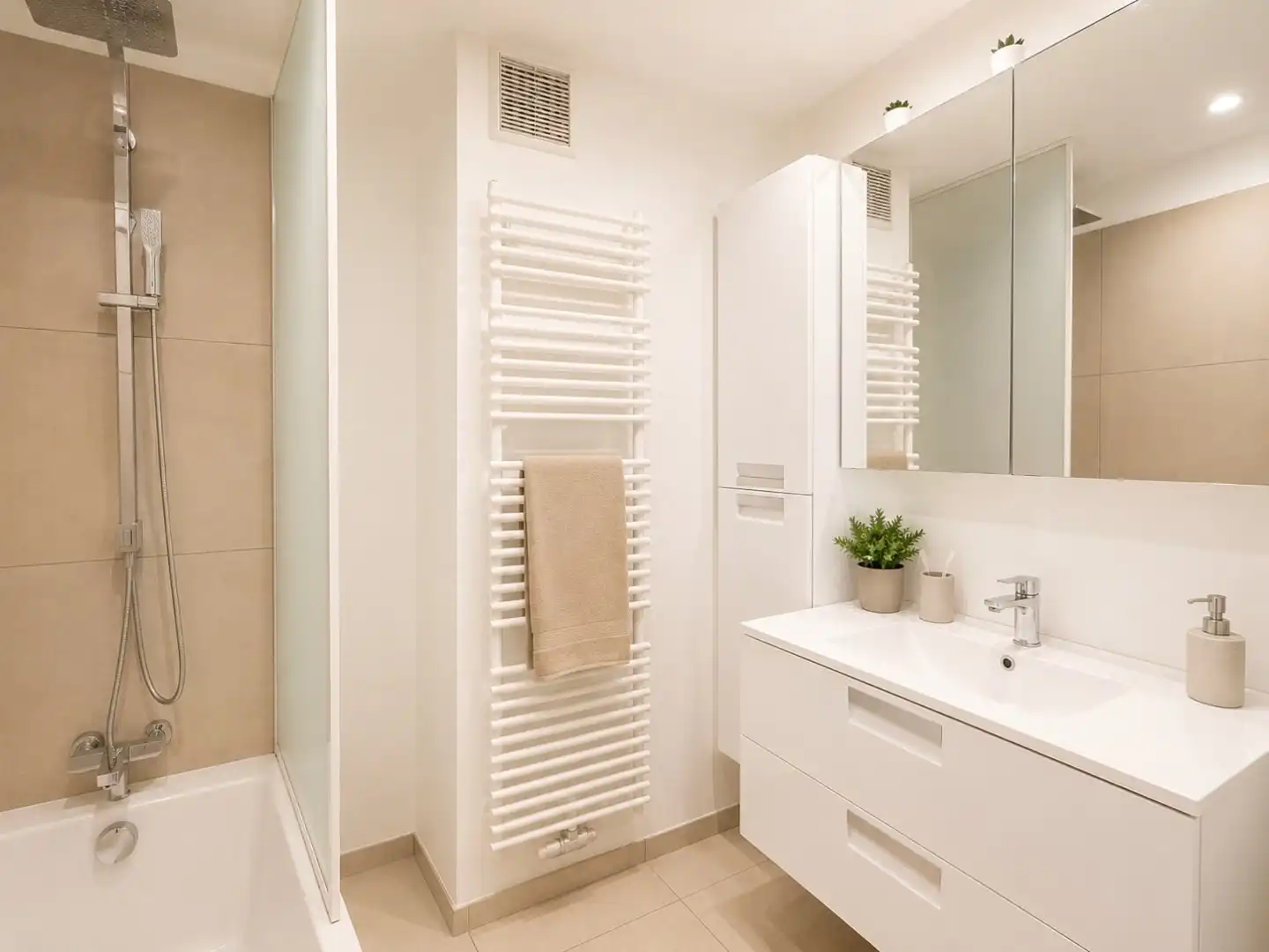 Residentie “Klokkegalm” – opbrengsteigendom met 3 appartementen en 3 garages foto 21