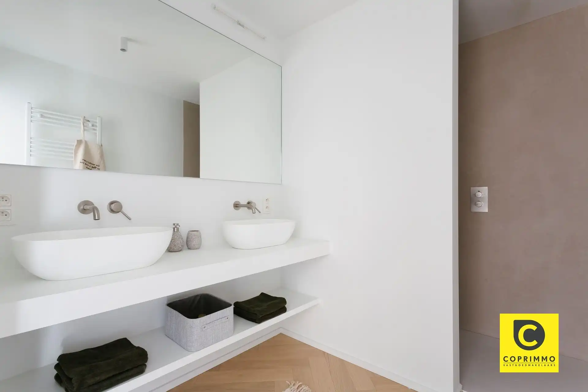 Prachtig 3 slaapkamer appartement foto 12