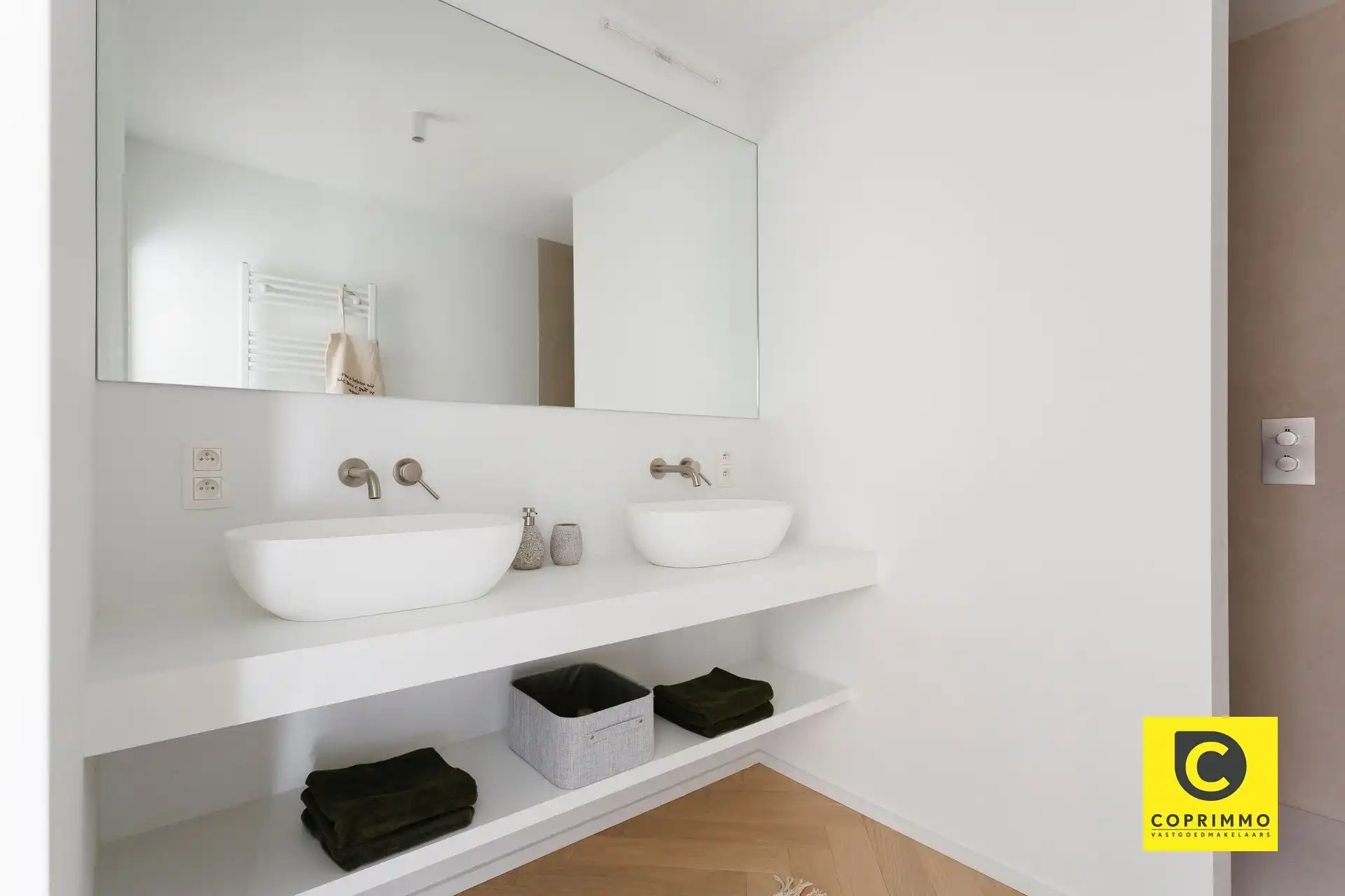 Prachtig 3 slaapkamer appartement foto 12