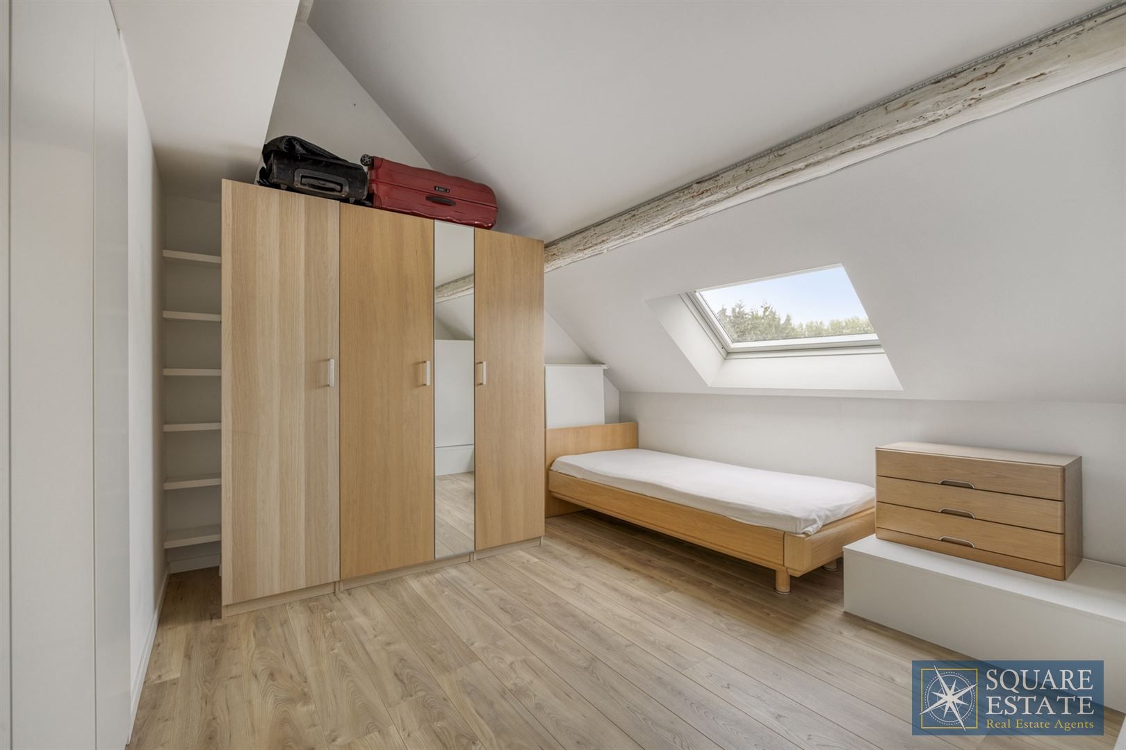 Eengezinswoning met zwembad in Mollem foto 17