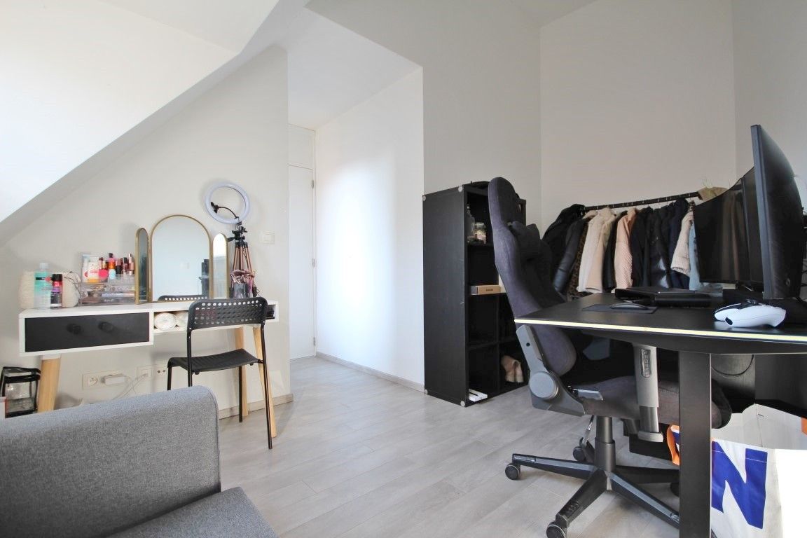Duplexappartement op een zeer gunstige ligging midden in het centrum foto 11