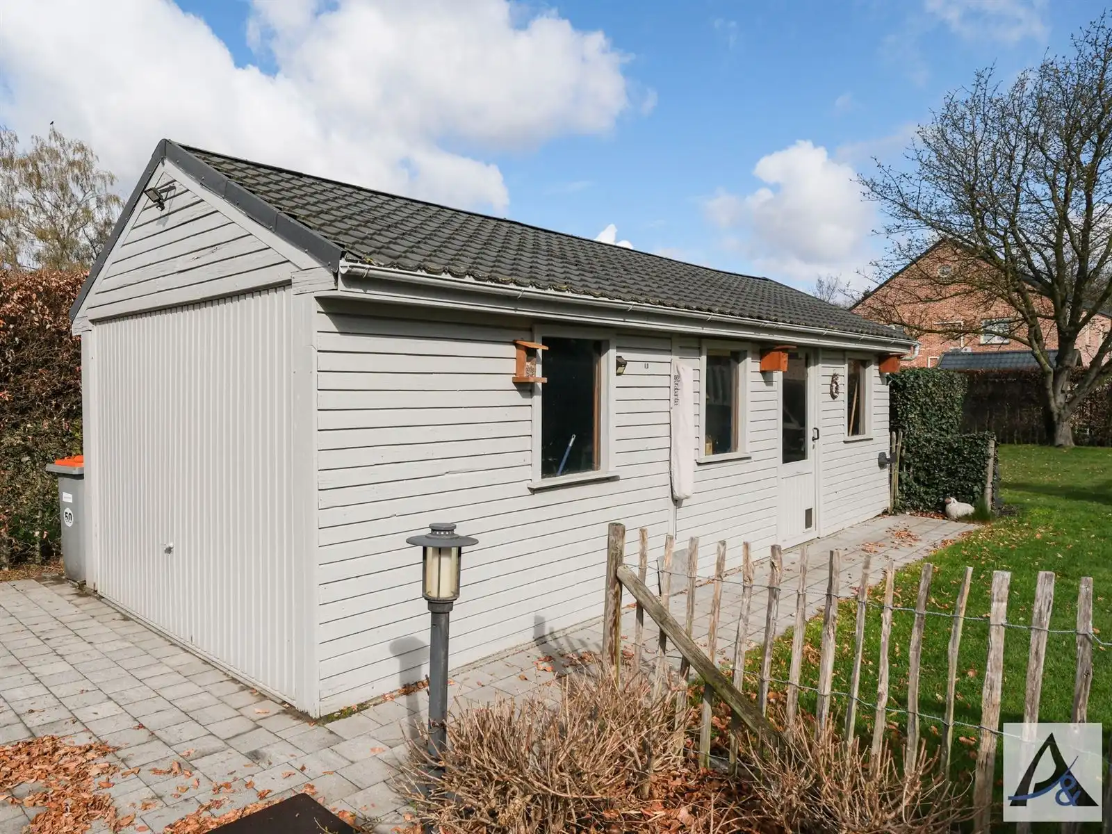 Instapklare eengezinswoning met prachtige tuin! foto 8