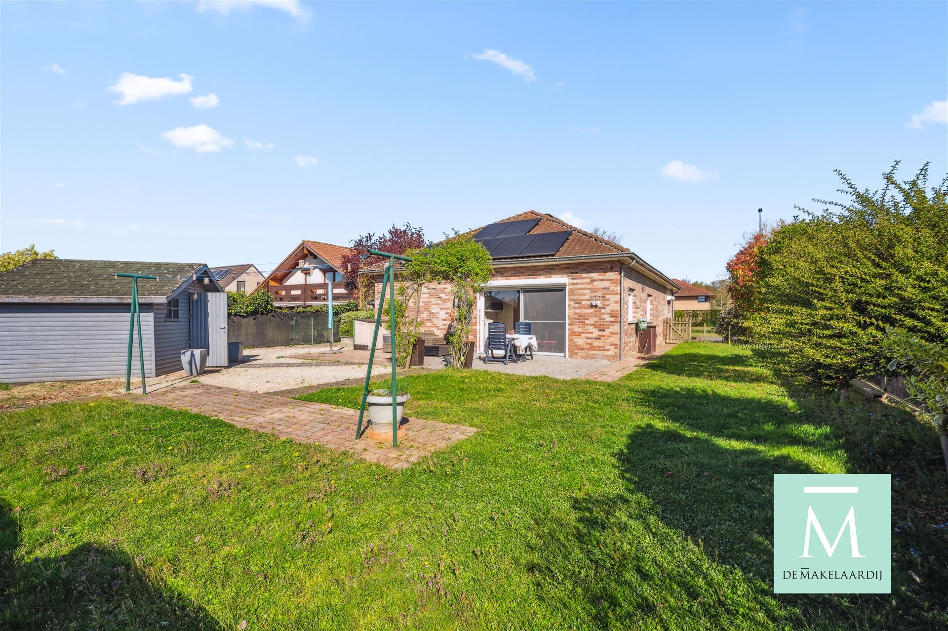 Gemeubeld Huis met 3 slaapkamers foto {{pictureIndex}}