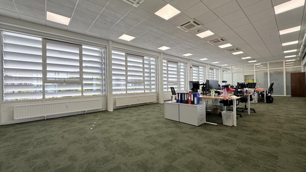 Mooi instapklaar kantoor te huur in Ceka Center Antwerpen foto 10